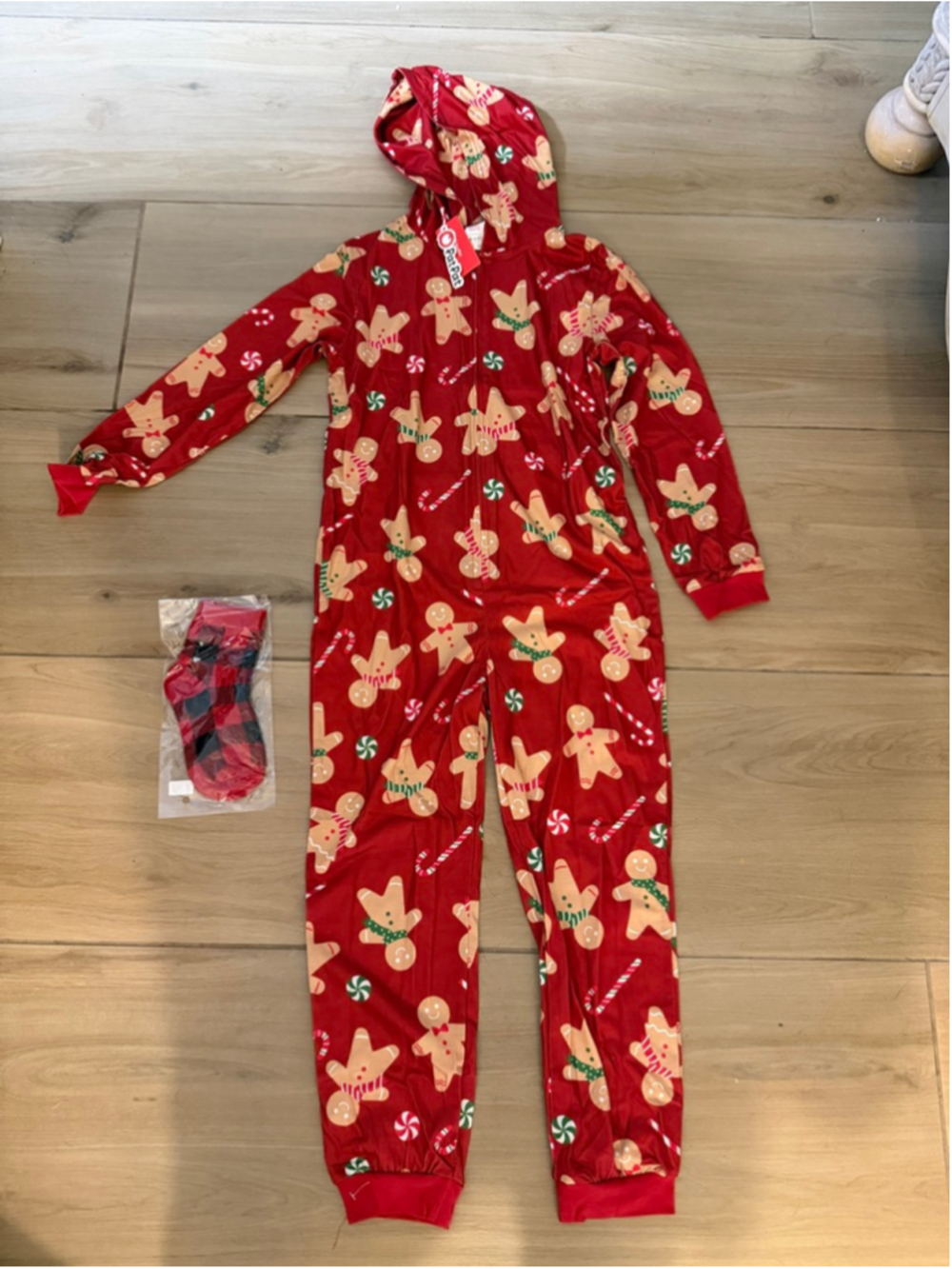 NEW PatPat Family Christmas Pajamas Kids One Piece Pjs Socks 9/10 Years